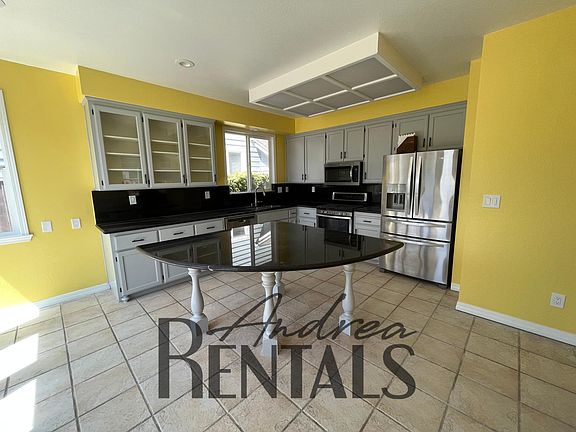 5th image of 7 Harbor View Dr