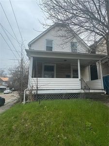 201 Locust St, New Kensington, PA, 15068