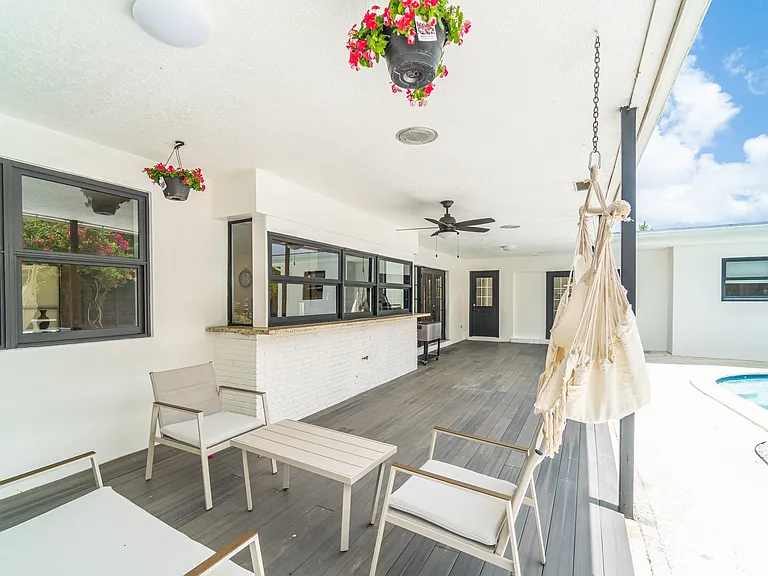 5012 Hayes St — Photo 35