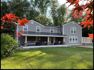 11 Hope St, North Chelmsford, MA 01863