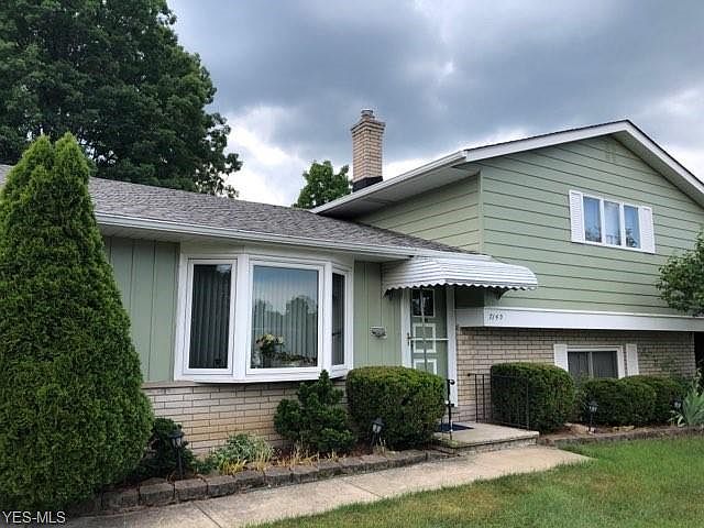 1st image of 7140 Lakeview Dr