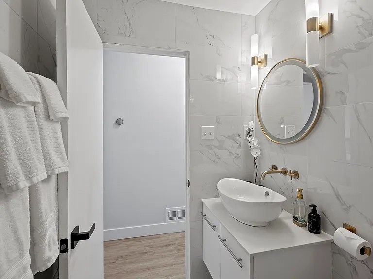 3031 Highland Dr SE — Photo 23