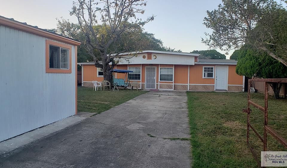 1st image of 127 Willacy Ave #31