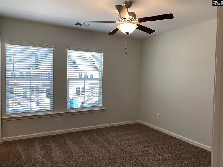 220 Bluewing Dr — Photo 10