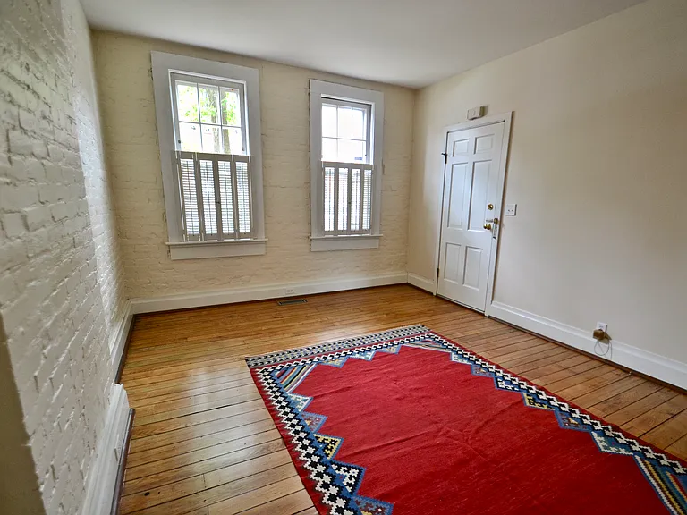 236 Jackson St #B — Photo 8