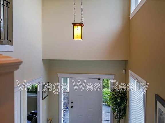 4th image of 1203 Rock Rose Pl