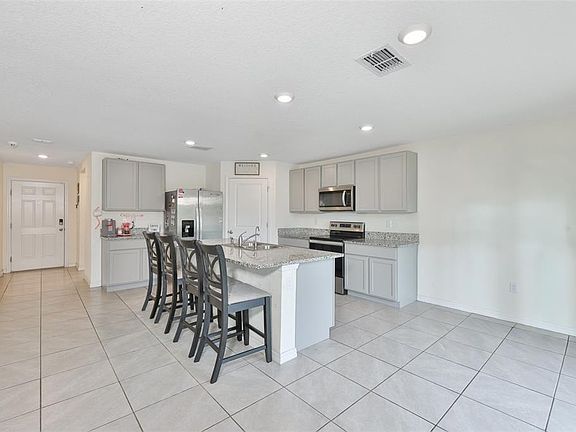 3rd image of 5244 Fiddle Fig Ave
