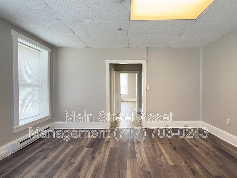 100 S Front St #1 — Photo 12