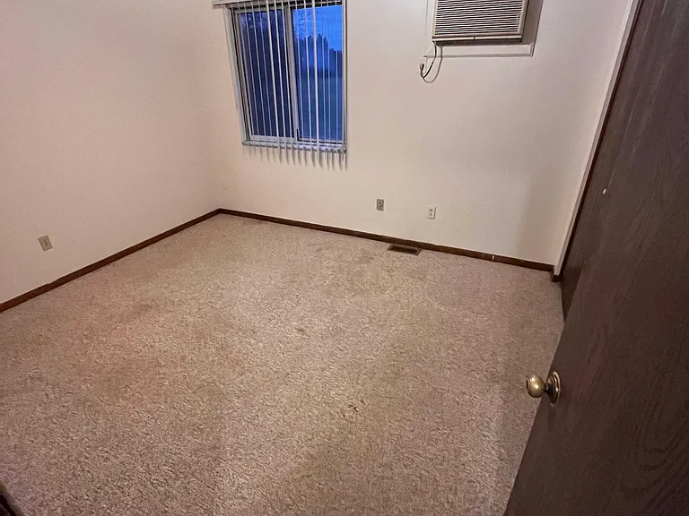 4525 Main St #C5 — Photo 4