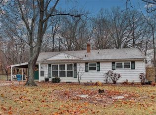 3327 Laconia Ct, Saint Louis, MO 63129