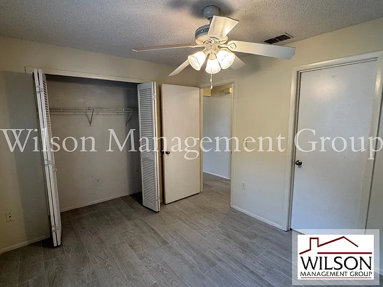 10041 Massey St — Photo 13