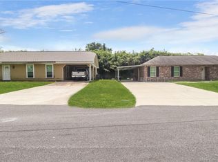 3711 Lawrence Ln, Lake Charles, LA 70605