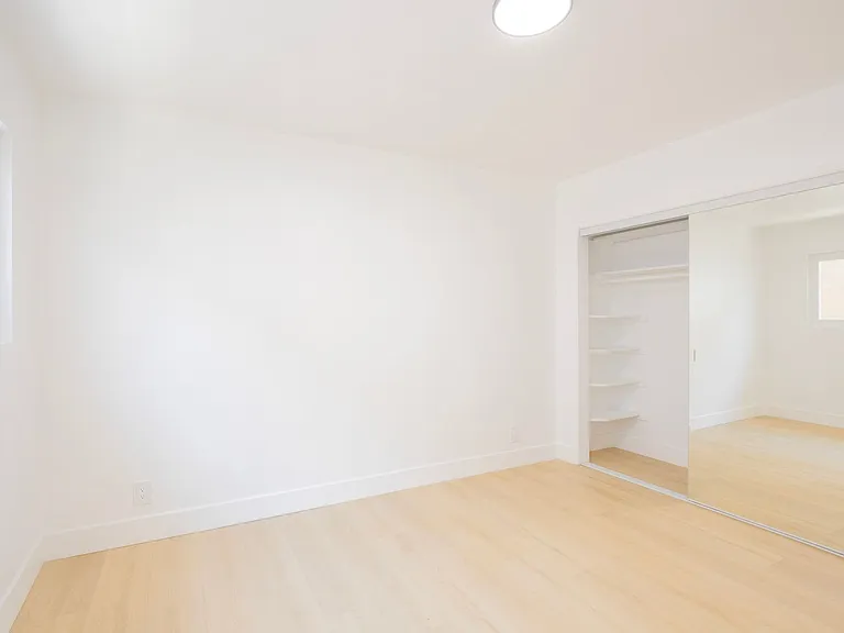3729 Glendon Ave — Photo 22