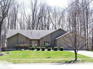 3651 Duxbury Ln, Lansing, MI 48906