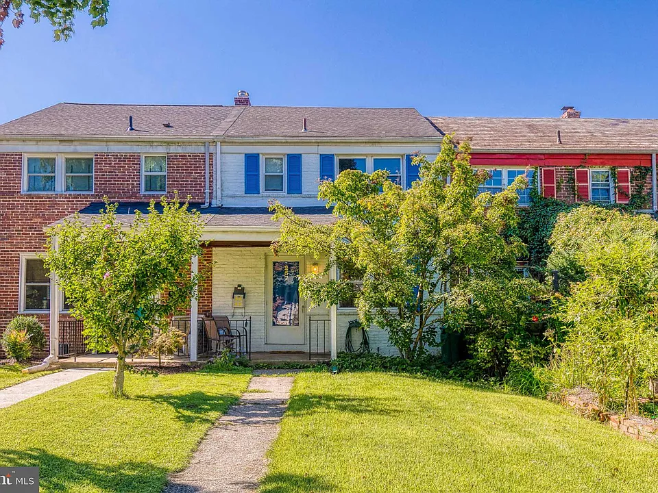 257 Ridge Ave