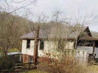 10323 Orby Cantrell Hwy, Pound, VA 24279