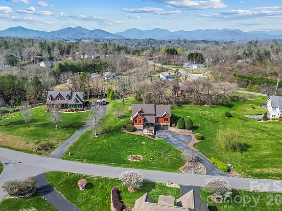 2nd image of 15 Carl Roberts Rd