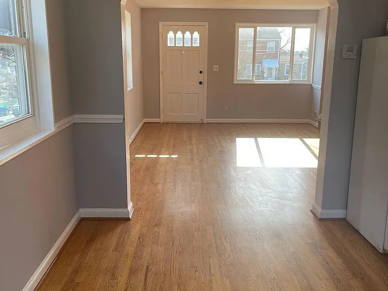 Living & Dining
Room