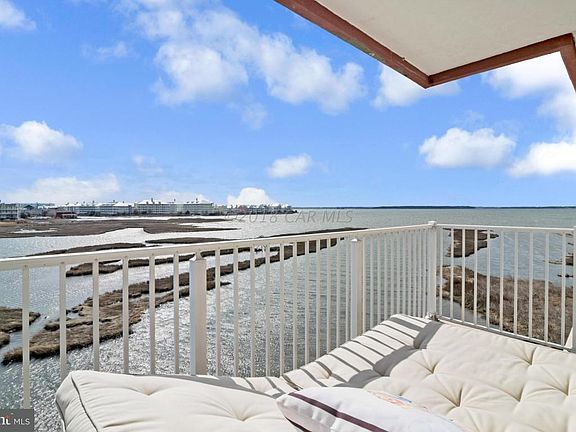 Balcony View Off Master