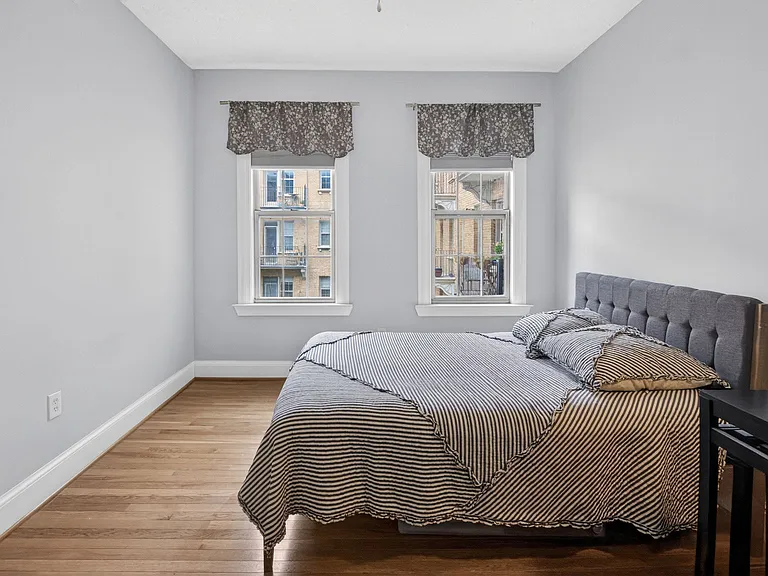 1401 Columbia Rd NW #319 — Photo 10