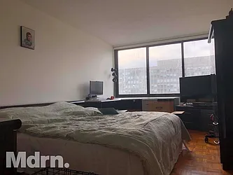 Rented by Mdrn Residential