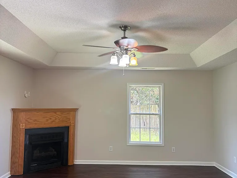 20 Walden Cir — Photo 12