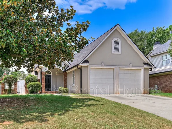 208 Stonington Dr, Martinez, GA 30907