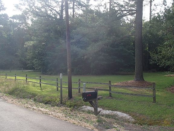 5th image of 253 Grant Dr