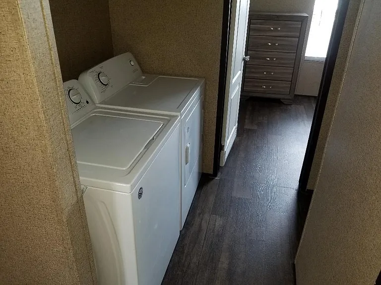 2021 Sam Houston Jones Pkwy — Photo 14