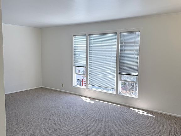 2nd image of 2376 16th Ave