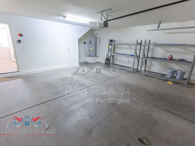 2218 N 77th Dr — Photo 14