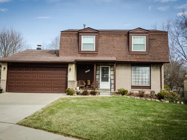 2474 Carriage Ct, Ypsilanti, MI 48197
