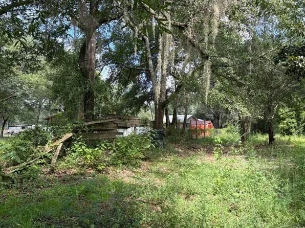 6752 Chaffin St, Milton, FL 32570
