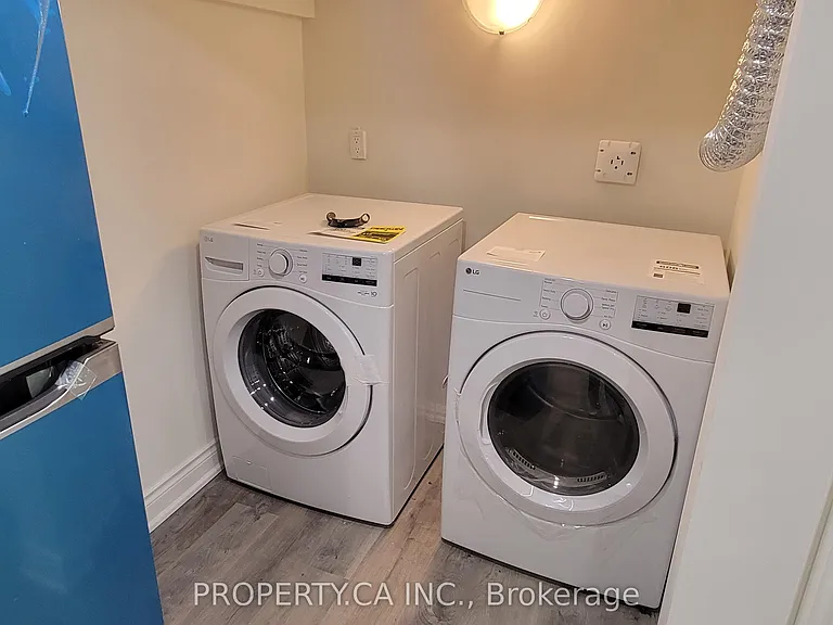 625 Rhodes Ave — Photo 8