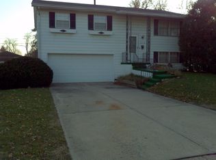 2216 W Virginia Ave, Peoria, IL 61604