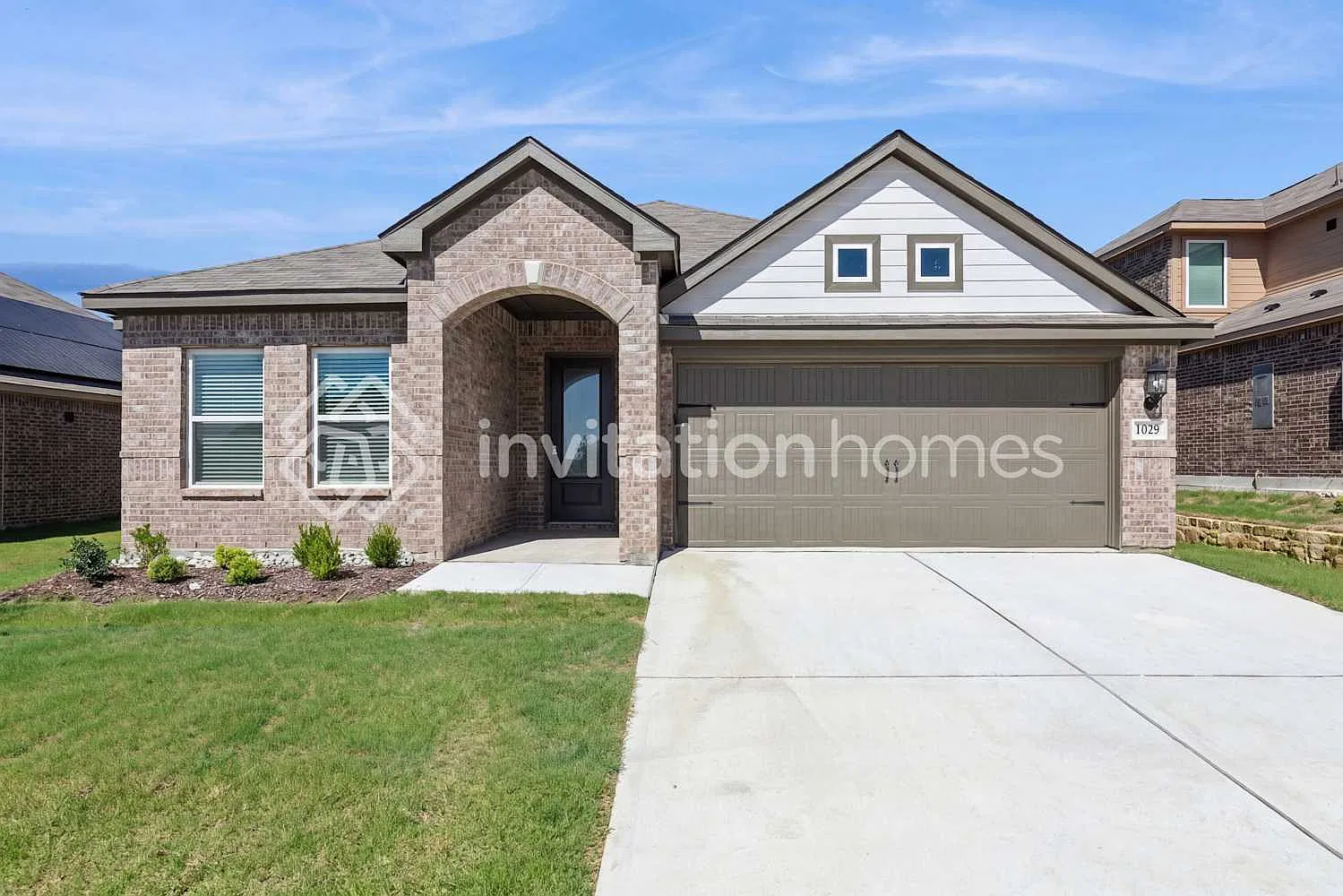 1029 Sleepy Owl Ln Fort Worth, TX 76108 — Photo 1