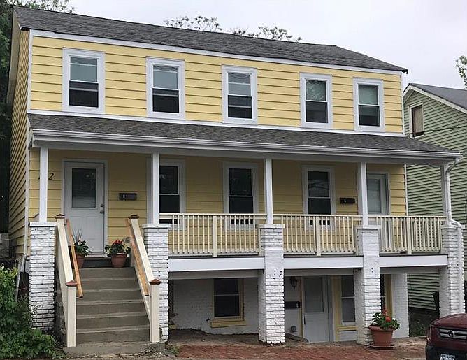 1st image of 132 Depew Ave