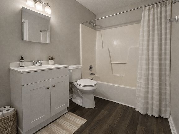 3rd image of 200 Guerin Rd #218V