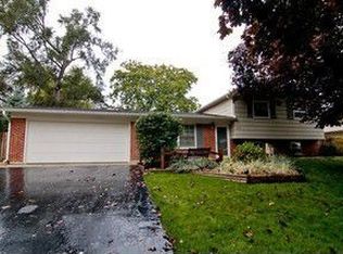 6710 Highland St, Hanover Park, IL 60133