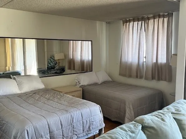 2240 Kuhio Ave APT 1210, Honolulu, HI 96815