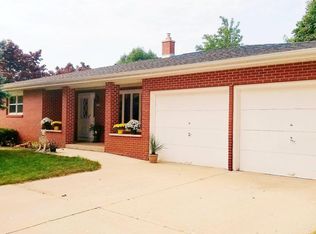 2232 S 12th St, Manitowoc, WI 54220