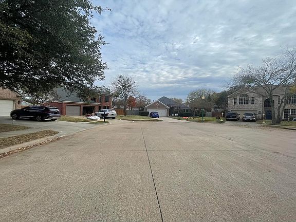 4th image of 513 Briarcrest Dr