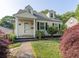 745 Magnolia Rd, Hellertown, PA 18055