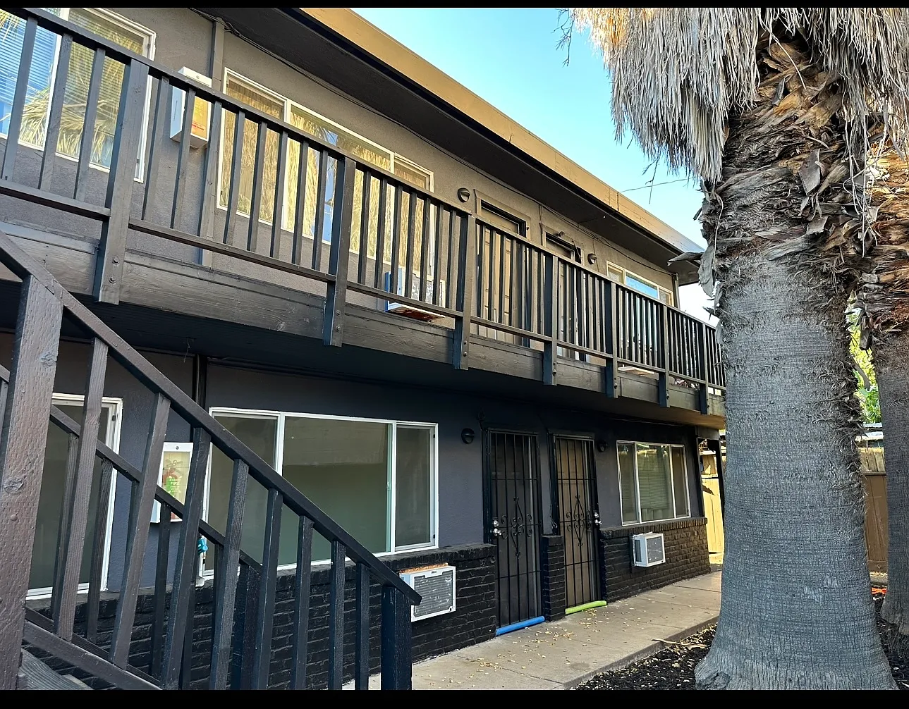 1233 E. Weber Avenue — Photo 1