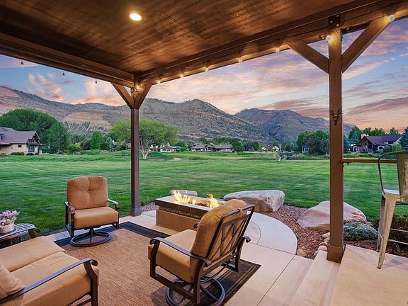 2nd image of 920 N Dalton Ranch