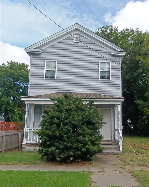 1st image of 1135 27th St