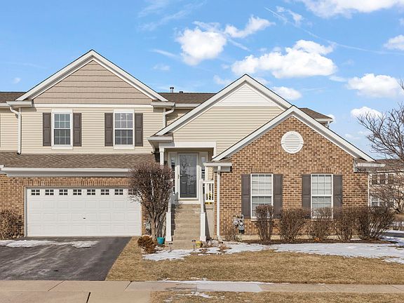 2nd image of 2612 Loren Ln #2612