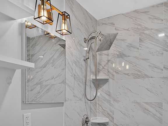 5th image of 43 Mill St #43B