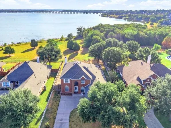 4102 Stone Haven Dr, Garland, TX 75043