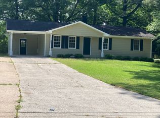 235 Huntington Cir, Alpharetta, GA 30004